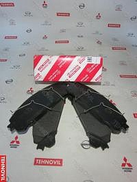 Запчасть: колодки тормозные FR RAV4 12-. HIGHLANDER TOYOTA